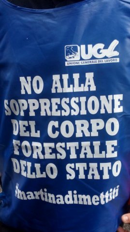 sit-in28042015